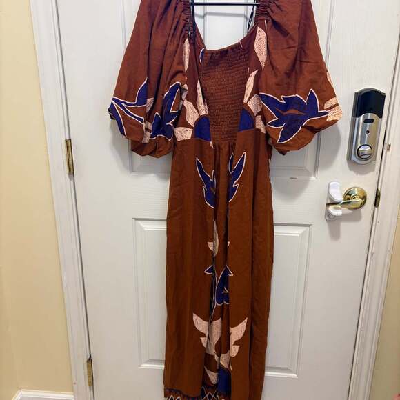 City Chic Rust Brown Puff-Sleeve Maxi Dress – Smocked Back MSRP $159 - Picture 6 of 12